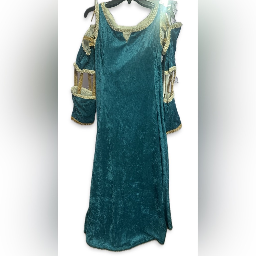 Princess Merida Cosplay Costume with Arrows - Women’s